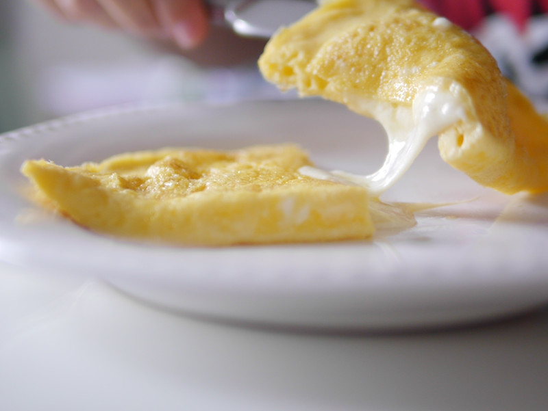 omelette con queso